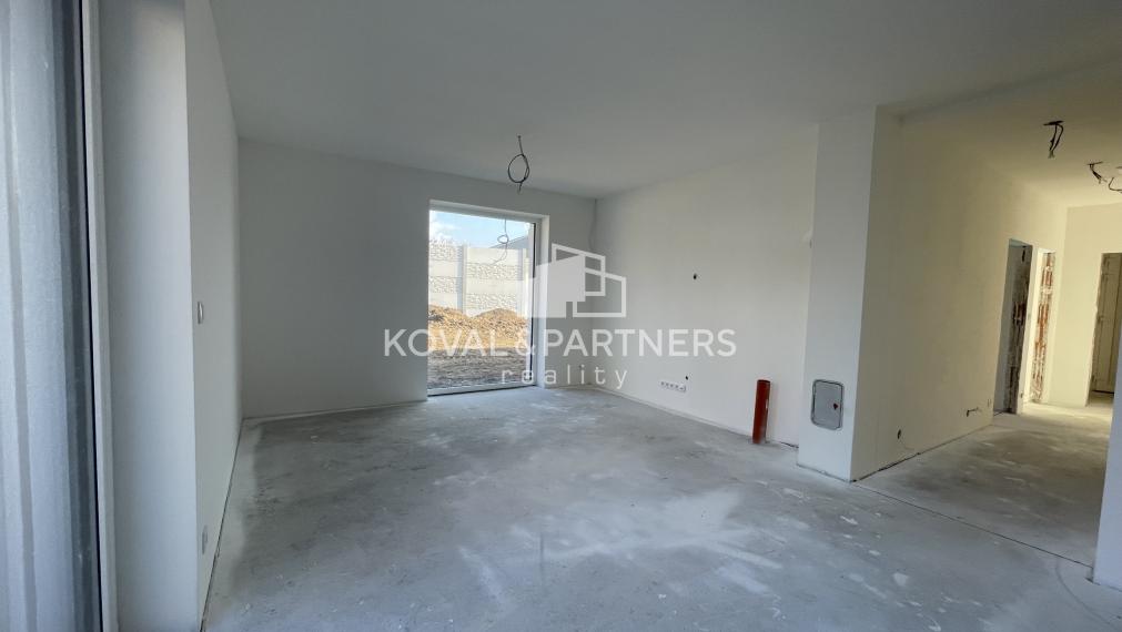 Novostavba 4 izbového rodinného domu v Janíkovciach HOLODOM - 3D obhliadka