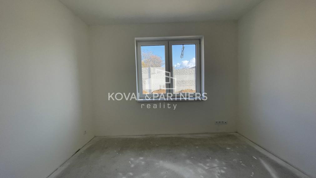 Novostavba 4 izbového rodinného domu v Janíkovciach HOLODOM - 3D obhliadka