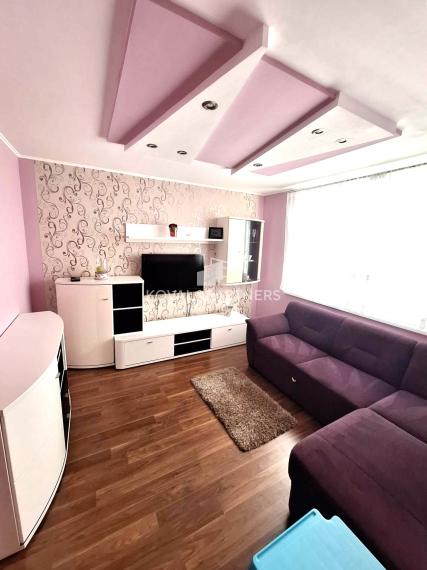 Na prenájom veľmi pekný, zariadný 1-izbový byt - Levice, Na Lúkach