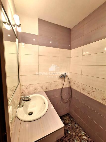 Na prenájom veľmi pekný, zariadný 1-izbový byt - Levice, Na Lúkach