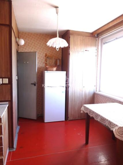 Na predaj 3 izbový byt s krásnym výhľadom, blízke centrum - Levice