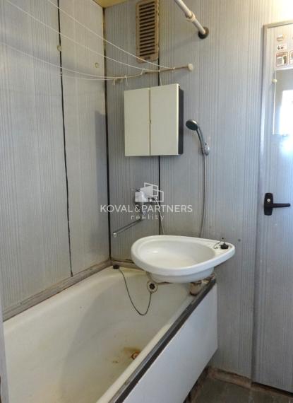 Na predaj 3 izbový byt s krásnym výhľadom, blízke centrum - Levice