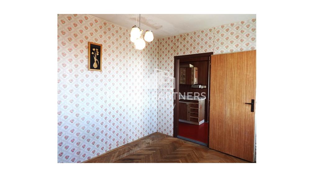 Na predaj 3 izbový byt s krásnym výhľadom, blízke centrum - Levice