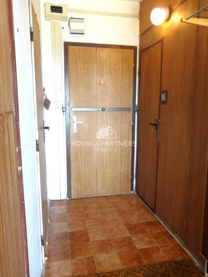 Na predaj 3 izbový byt s krásnym výhľadom, blízke centrum - Levice