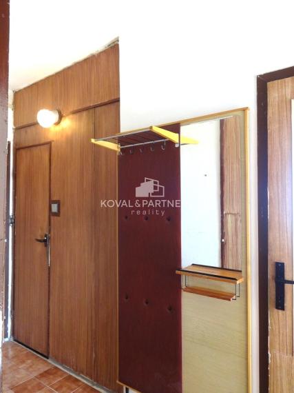 Na predaj 3 izbový byt s krásnym výhľadom, blízke centrum - Levice