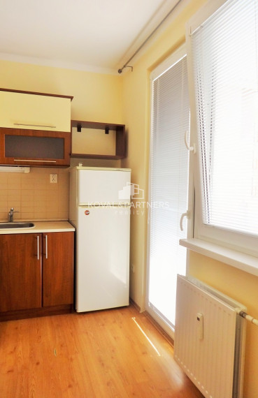 Na prenájom pekný 1 izbový byt s loggiou - Levice, Vinohrady