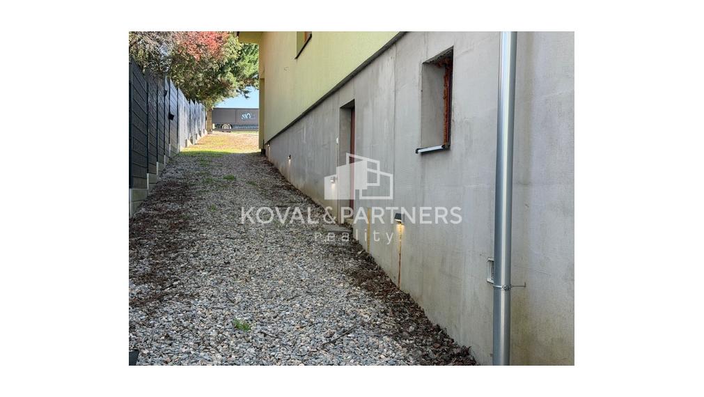 Ponúkame exkluzívne na predaj rodinný dom v obci Lehota