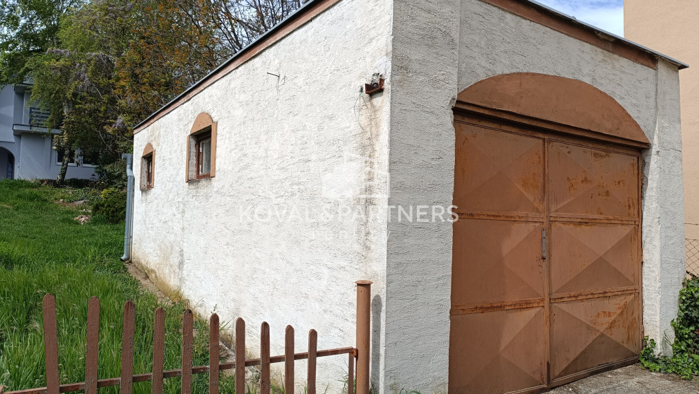 Krásny rodinný dom  - Veľký Kýr