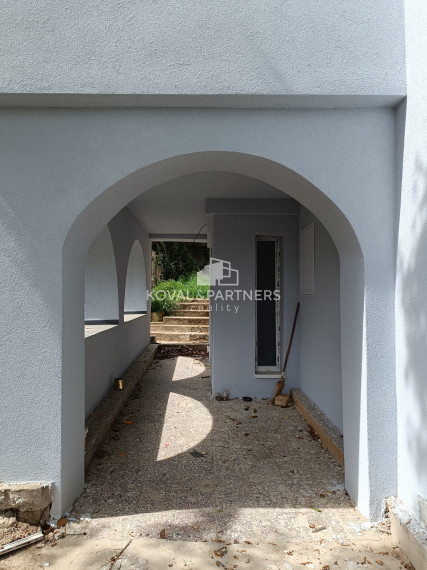 Krásny rodinný dom  - Veľký Kýr