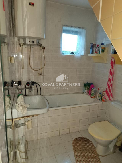 Krásny rodinný dom  - Veľký Kýr