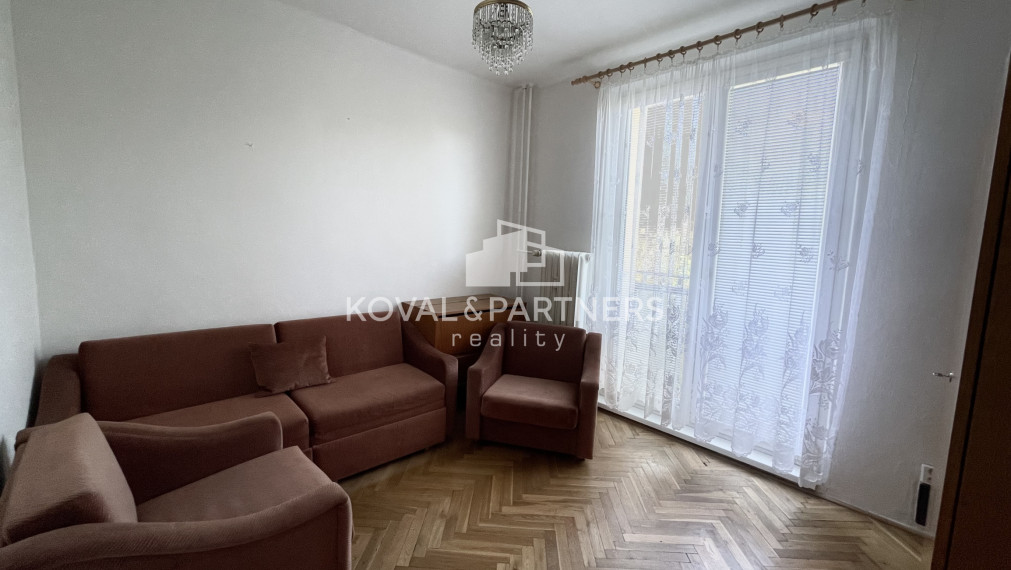 Na predaj 3 izbový byt Párovce, Nitra