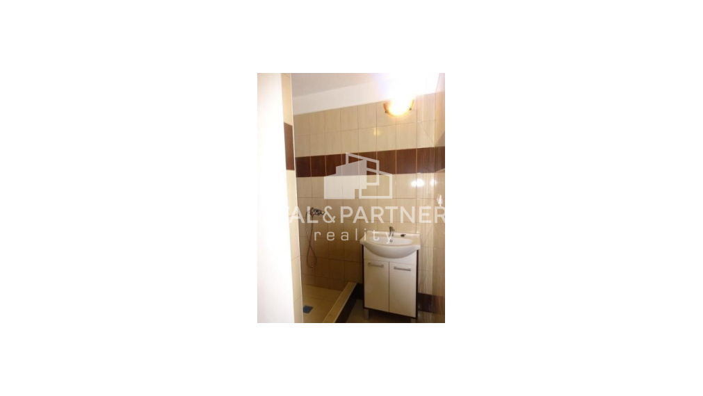 Na prenájom bytový priestor v RD, 72m2 - Brhlovce, okr. Levice