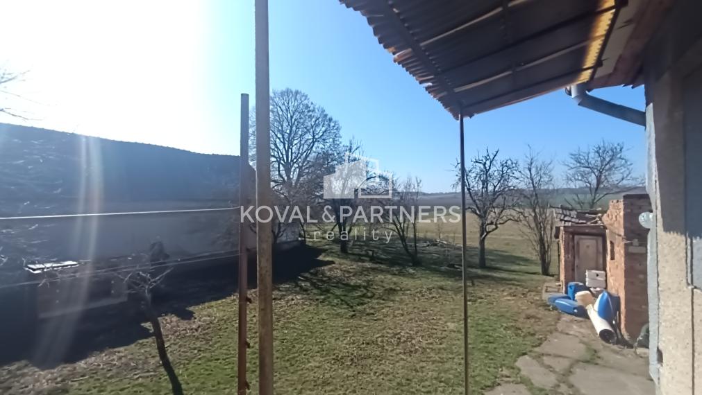 Rodinný dom s rozsiahlym 60-árovým pozemkom - Levice - Arma Málaš