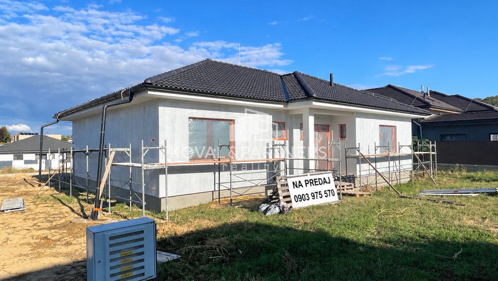 4-izbová novostavba s pozemkom 731 m2 v Nitre na Kyneku