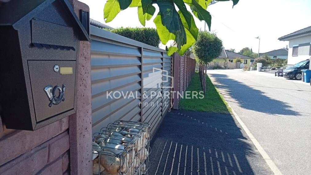 Koval&partners ponúka na predaj rodinný dom v  Svätoplukove