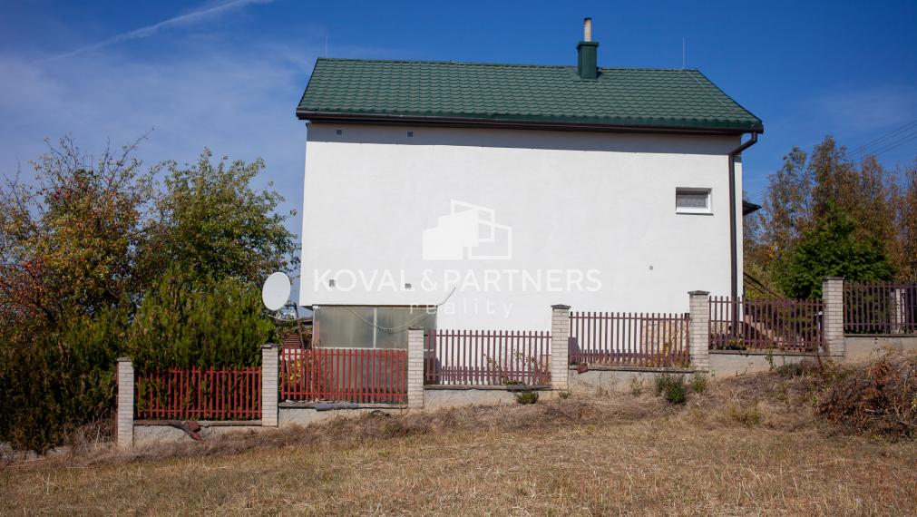Vinica s viničným domom