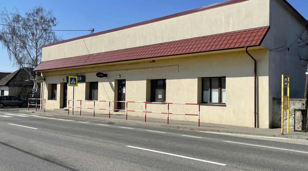 Na predaj Podnikateľský objekt v Jelšovciach