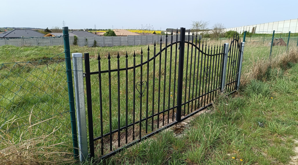 Pozemok 900m2 - Párovské Háje - Nitra