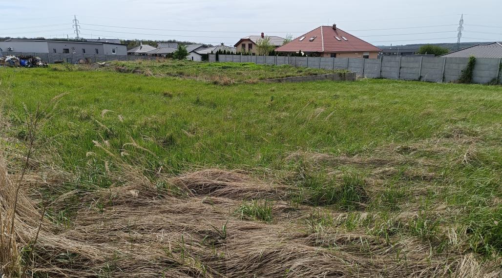 Pekný stavebný pozemok 900 m2 - Nitra