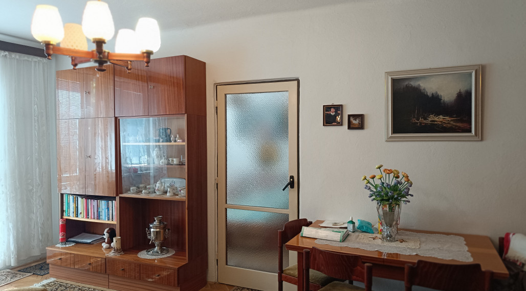 2 izbový byt v centre - Nitra - Párovce