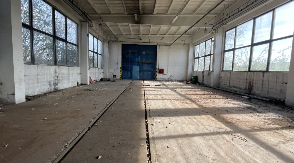 Predaj Administratívnej budovy s Halou v lokalite Dolné Krškany