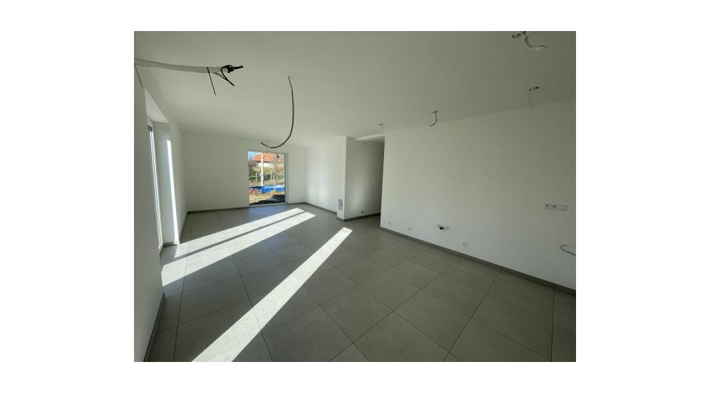 Vianočná akcia - 4 izbová novostavba v ŠTANDARDE za cenu HOLODOMU