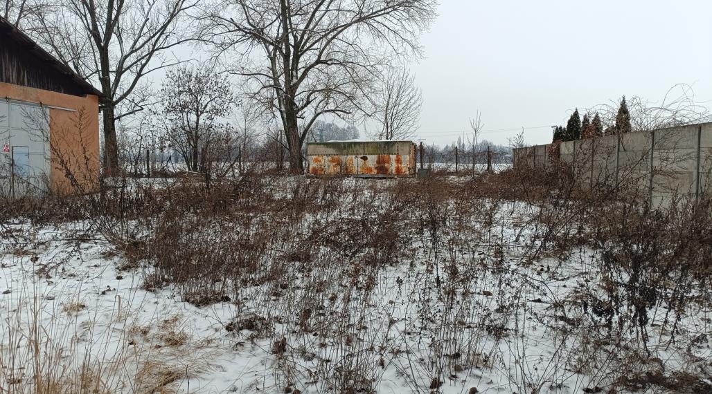 Stavebný pozemok 1616 m2 - Trnovec nad Váhom