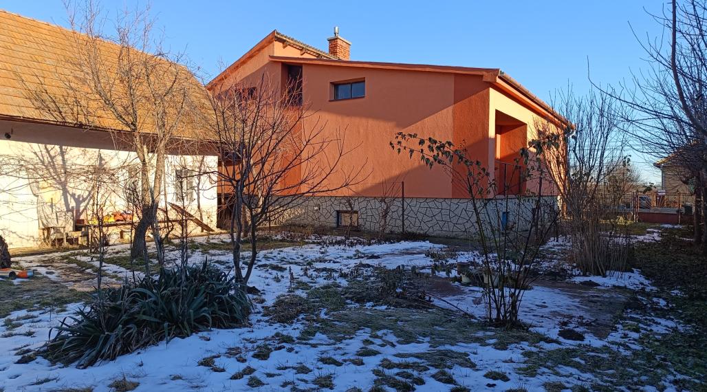 4-izbový rodinný dom na 31 á pozemku - Lúčnica nad Žitavou - Nitra