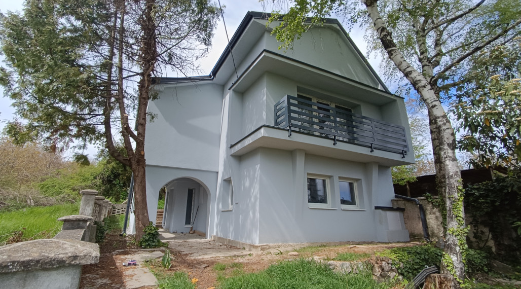 Krásny rodinný dom  - Veľký Kýr