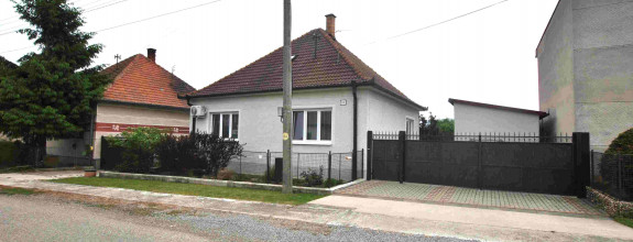 Koval & partners ponúka rodinný dom v obci Preselany