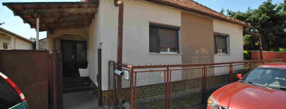 Koval & partners ponúka rodinný dom v obci Zbehy