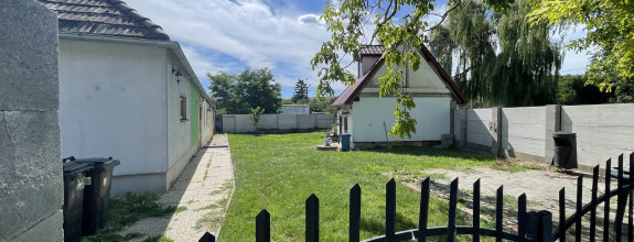 Na predaj rodinný dom v Cabaji
