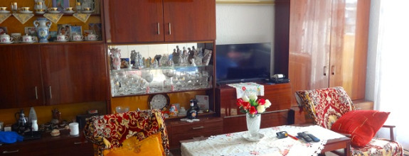 Ponúkame na predaj 1-izbový byt s loggiou - Levice, ul. Saratovská