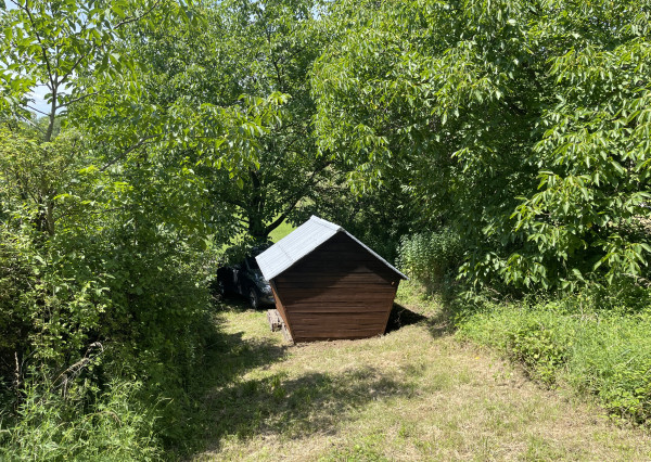Záhrada s chatkou v Nitre, Dražovce