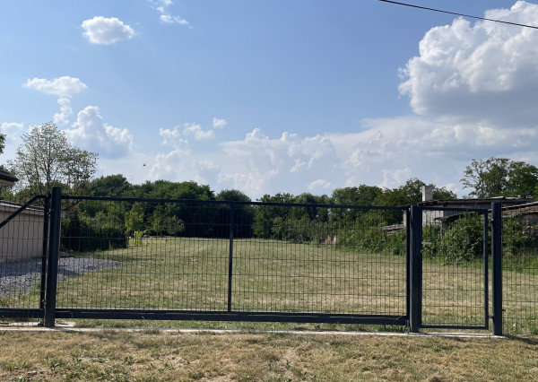 Na predaj pozemok v obci Slepčany