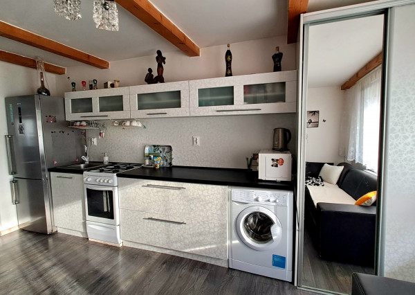 Poschodový rodinný dom, Párovské Háje, pozemok 700 m2