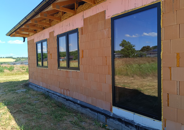 Moderný 4-izbový bungalov - Malý Lapáš - Nitra