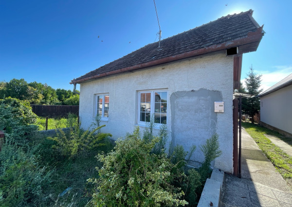 Na predaj rodinný dom v Kamanovej