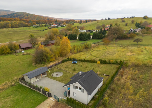 Murovaná CHATA pri rekreačnom stredisku Drozdovo - PREDAJ