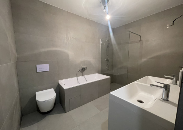 Vianočná akcia - 4 izbová novostavba v ŠTANDARDE za cenu HOLODOMU