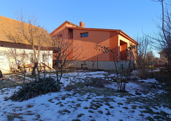 4-izbový rodinný dom na 31 á pozemku - Lúčnica nad Žitavou - Nitra