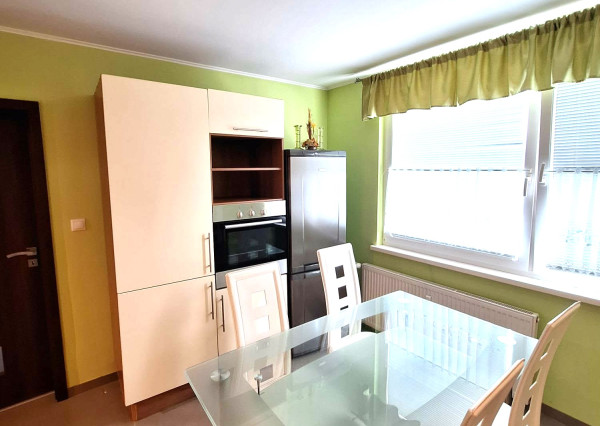 Na prenájom veľmi pekný, zariadný 1-izbový byt - Levice, Na Lúkach