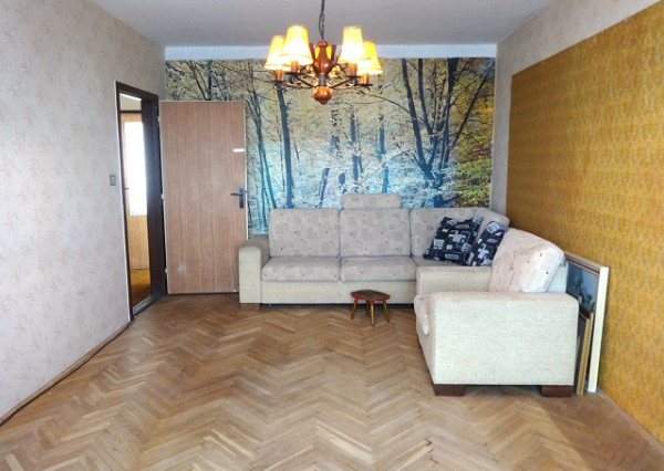 Na predaj 3 izbový byt s krásnym výhľadom, blízke centrum - Levice