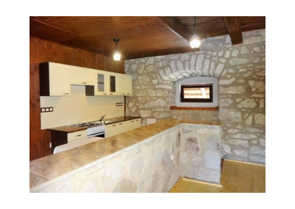 Na prenájom bytový priestor v RD, 72m2 - Brhlovce, okr. Levice